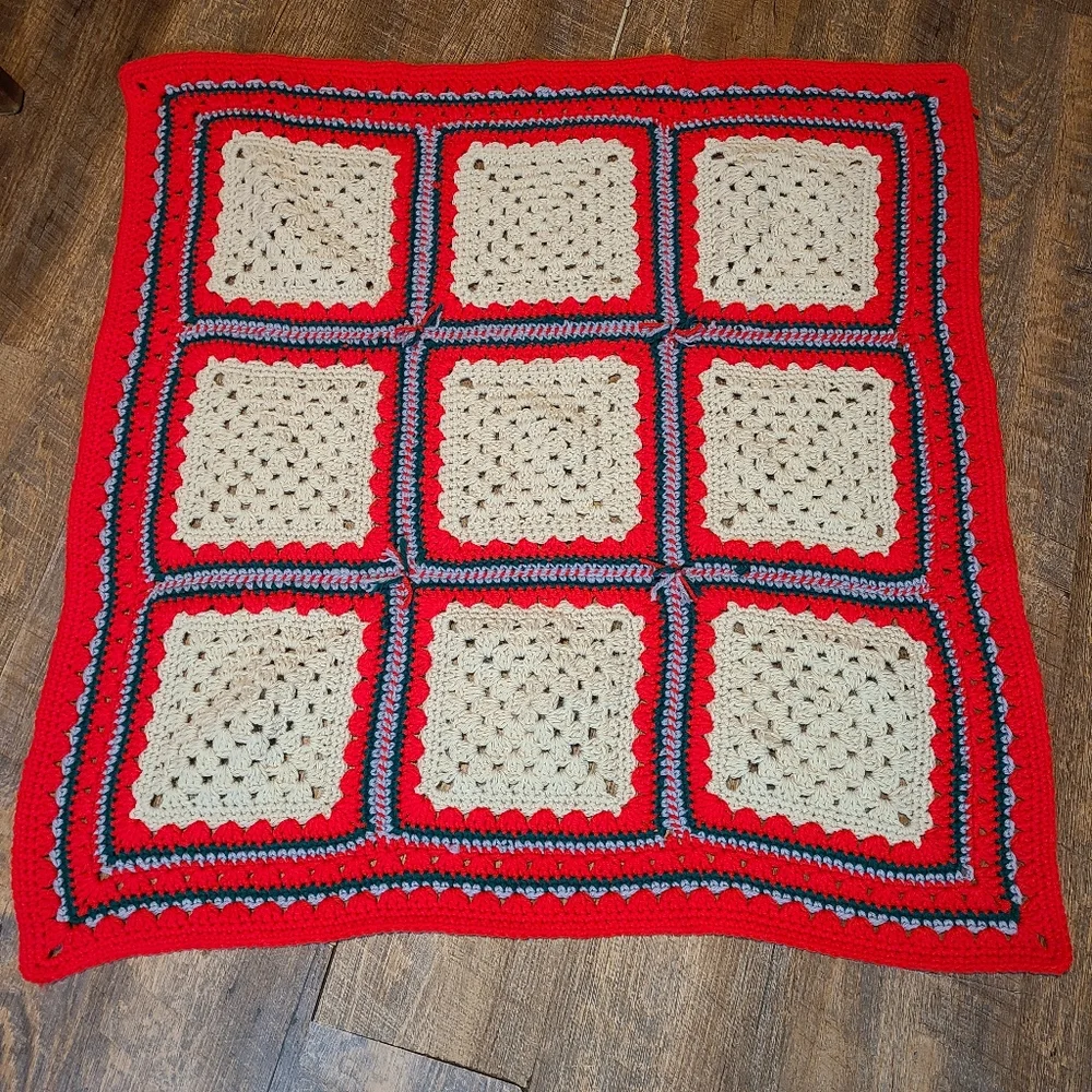 Granny SquareCrochet Throw red green and cream colors 10